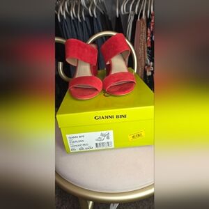 Gianni Bini Lorenz Red Women's Heels